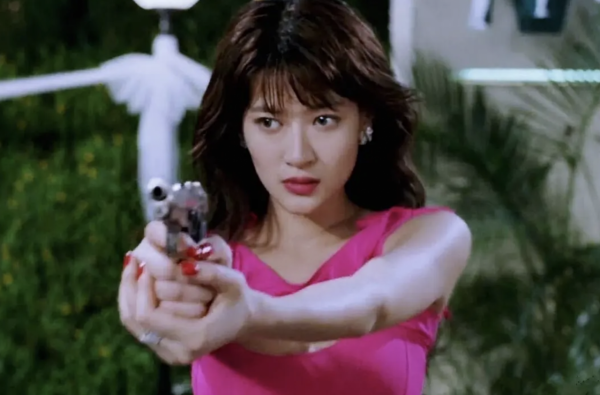 唏噓的陳寶蓮：29歲跳樓自殺，留下剛滿月兒子，至死愛著黃任中