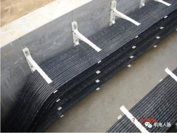 「微分享」線管、電線纜敷設標準與示意圖 「微分享」線管、電線纜敷設標準與示意圖