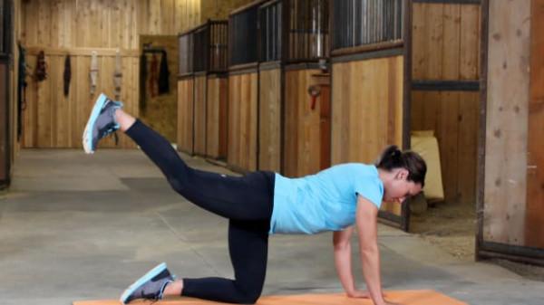 提升馬術騎乘中的平衡感 提升馬術騎乘中的平衡感