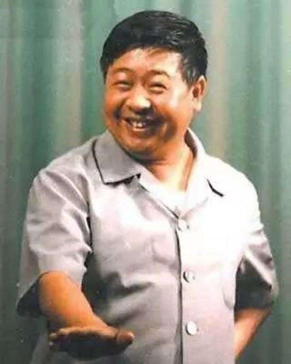 馬季去世15年，遺孀于波堅守故居，馬東和媳婦撐起她的晚年生活