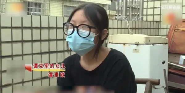 15歲女孩輟學照顧父親，結果父親“割腎救妻”竟是彌天大謊？