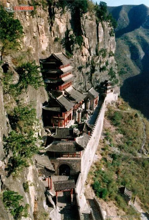 七律•恆嶽觀光文/嶽興漢 (甘肅)