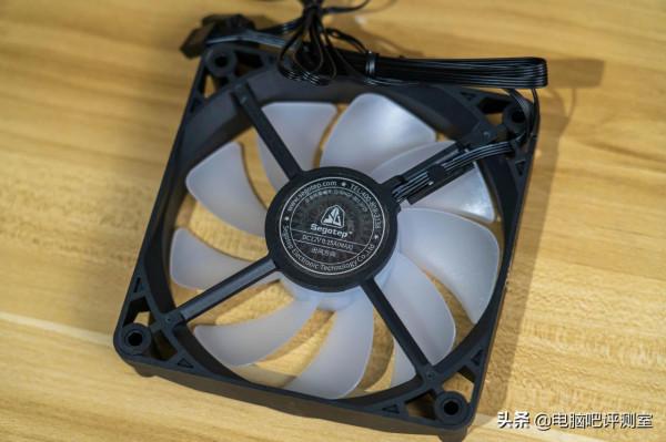 鑫谷 崑崙KL-360一體式CPU水冷散熱器測評