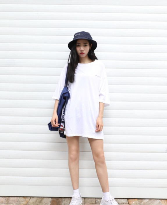 小個子中年女性怎麼穿衣服？學會搭配法則，既高挑又端莊