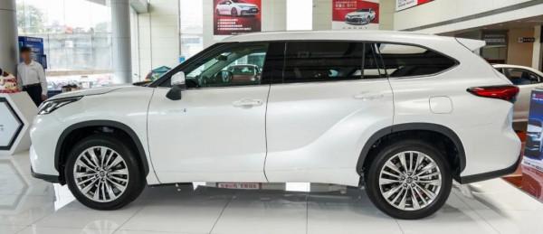 大排量V6加混動，油耗6個，純進口車型，帶你看雷克薩斯RX