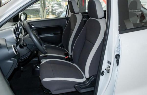 6.98萬的純電動小車,長得很可愛,上下班開會很拉風 6.98萬的純電動小車,長得很可愛,上下班開會很拉風