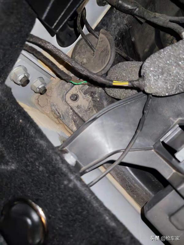 不是最純正的AMG又如何？這輛才開2年的賓士C43被外地買家秒定