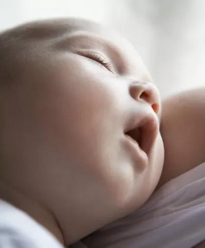 我是如何糾正孩子的牙齒外突問題的 我是如何糾正孩子的牙齒外突問題的