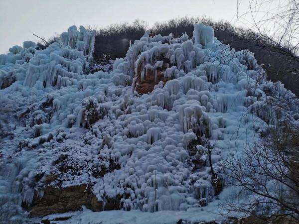 2022年1月北京神泉峽景區欣賞冰瀑+10公里徒步鍛鍊