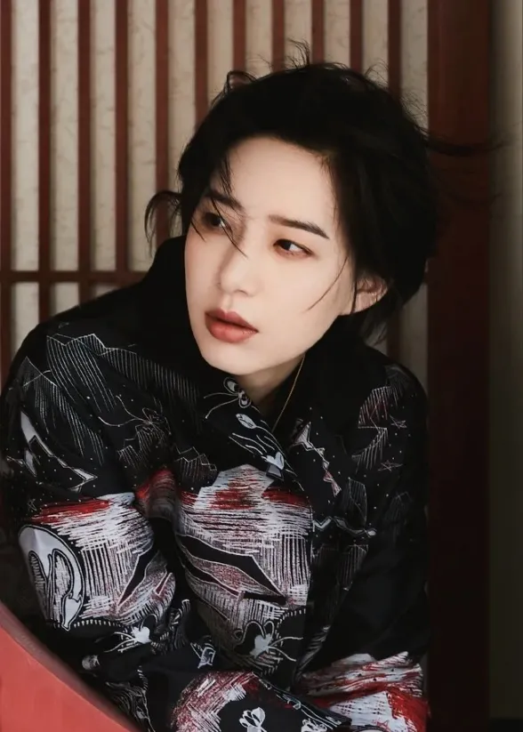 人中長、面中長，如何化妝不顯老？