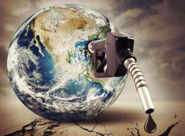 我國第一露天煤礦，煤層厚達55.5米，開採上百年後成如今的模樣