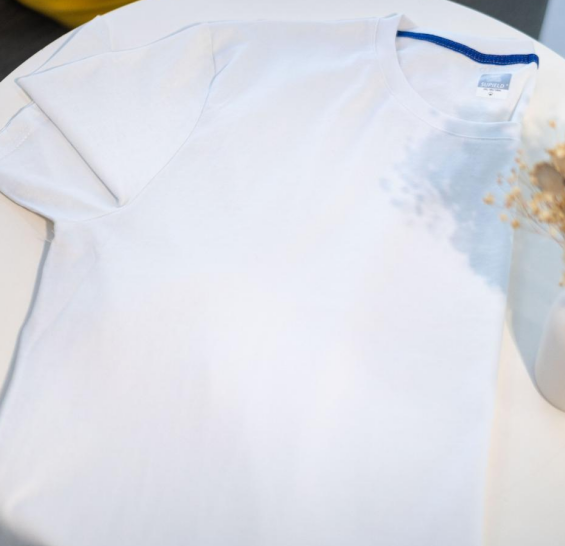 男人穿白T有多舒服？看鹿晗楊洋就知道了，網友：瘋狂加分