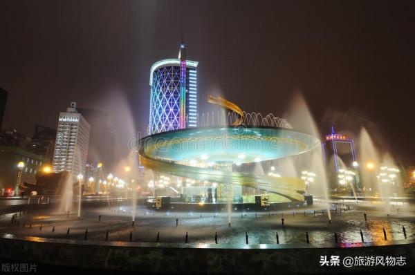 盤點中國十大城市廣場，一個個美麗壯觀，你去過幾處？