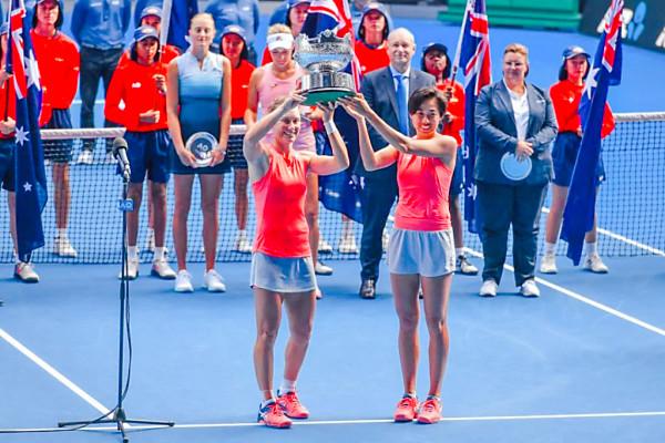 天津閨女張帥，大器晚成的她讓平凡的我感動，醜小鴨終變白天鵝