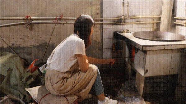 挖一勺梨膏泡一碗茶水,近60年的梨樹,帶給我們的還有歲月的積澱 挖一勺梨膏泡一碗茶水,近60年的梨樹,帶給我們的還有歲月的積澱