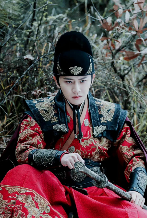 《慶餘年2》都來了，隔壁的《錦衣之下》什麼時候拍第二部？