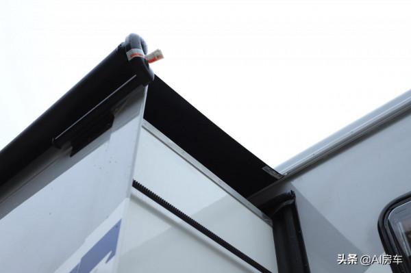 奇瑞3.0T豪華房車！配置高階，帶自動巡航，21度電，65寸家庭影院