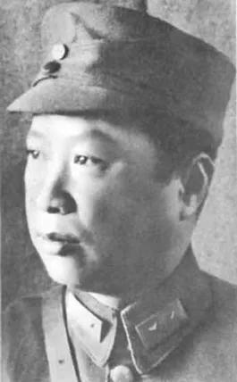 蔣介石任命葉挺為新四軍軍長!毛澤東:他是國民黨中將,合適嗎? 蔣介石任命葉挺為新四軍軍長!毛澤東:他是國民黨中將,合適嗎?