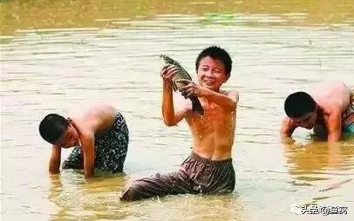 假如是釣魚人帶孩子......