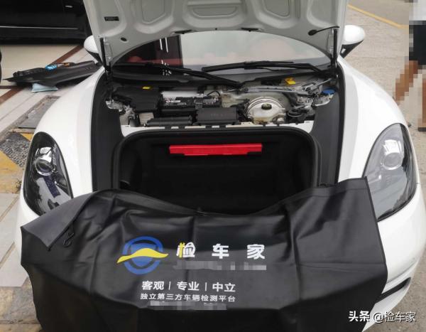 連首保都沒做的保時捷718為什麼要賣?看到這張照片我懂了 連首保都沒做的保時捷718為什麼要賣?看到這張照片我懂了