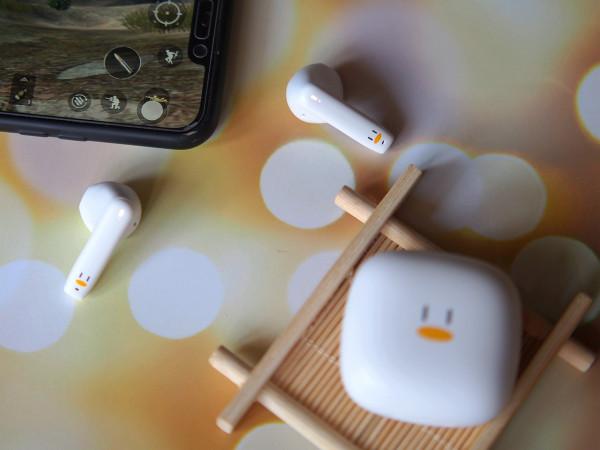 個性訂製Liavs怪奇鵝一款有個性的耳機