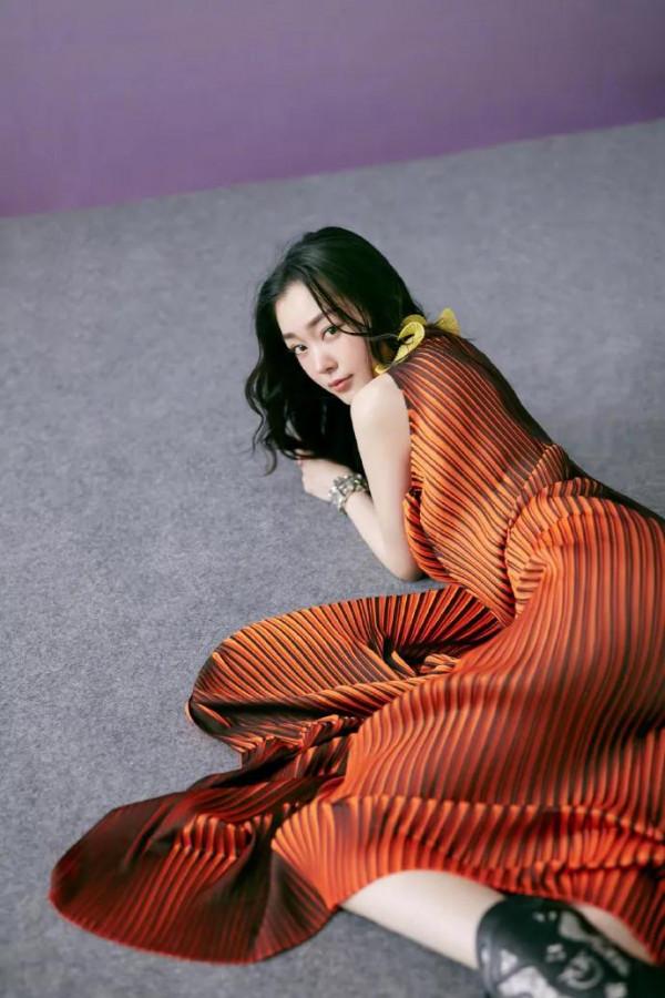 宋軼看起來好乖啊 宋軼看起來好乖啊