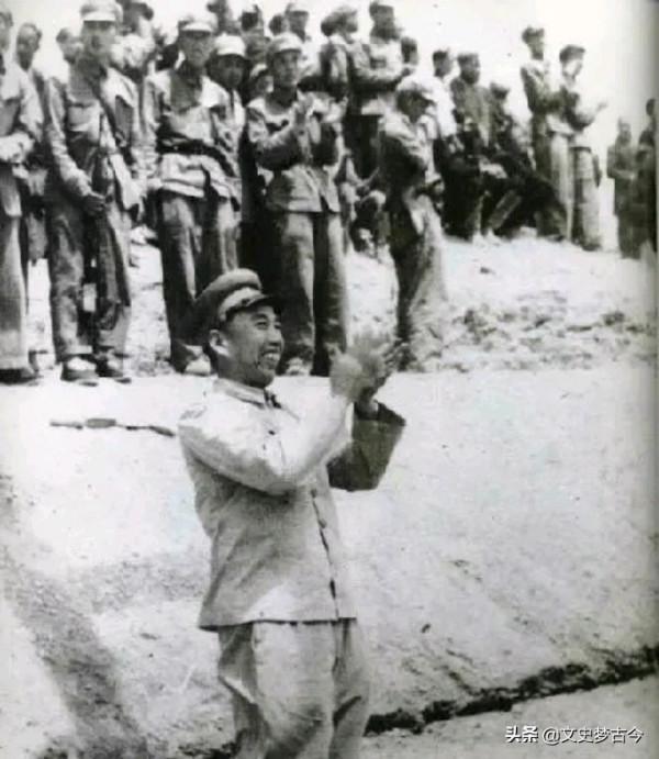 阿里地區屬於西藏，為何卻劃歸新疆軍區？這還要從王震入疆說起