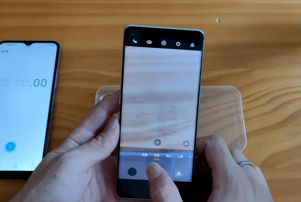 發熱最嚴重的手機是哪一款?——25款手機發熱評測,告訴你答案 發熱最嚴重的手機是哪一款?——25款手機發熱評測,告訴你答案