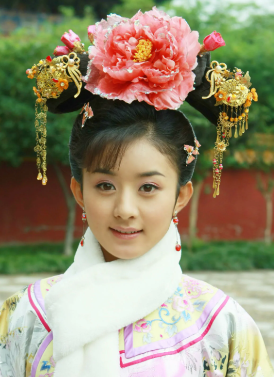 10個月上線6部劇，看到蔡文靜的努力後才知道，趙麗穎有多了不起