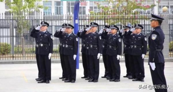 監獄服刑的罪犯，滿刑釋放之後可以辦理護照出國旅遊嗎？