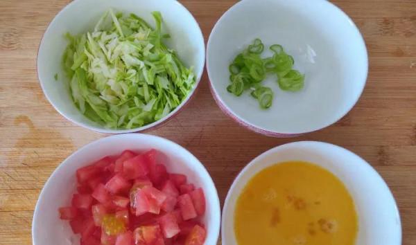 寶寶輔食(番茄雞蛋麵疙瘩)