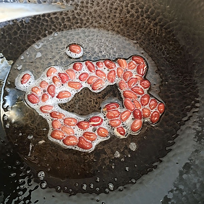 好吃到舔盤的涼拌藕，吃一次就上癮