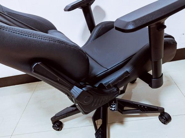 不一樣的跨界合作，安德斯特黑曜王座&amp;ikbc機械鍵盤體驗報告