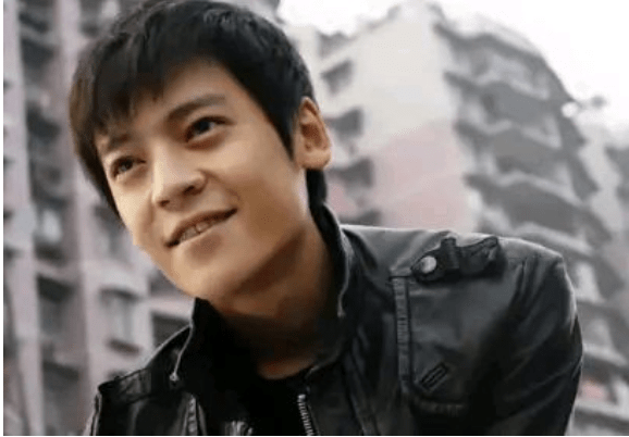 巍子：淨身出戶只剩600塊，和史蘭芽相戀5年，她卻嫁給了李幼斌