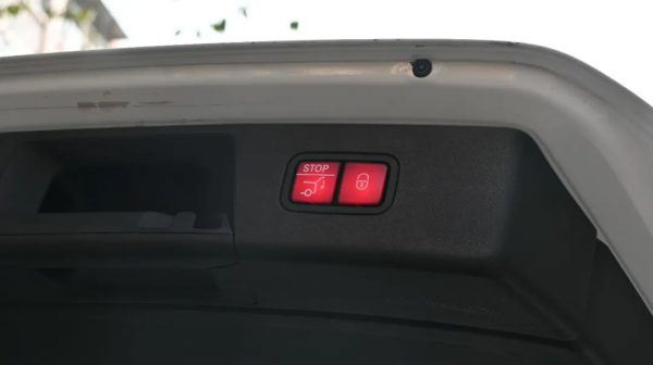 「諾總日記」忍不住試了一下，又往裡砸了一筆——GLK300