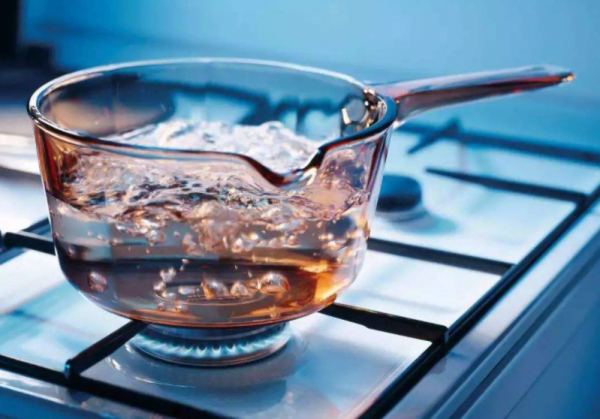 電水壺燒的水會致病嗎？這些知識你需要了解