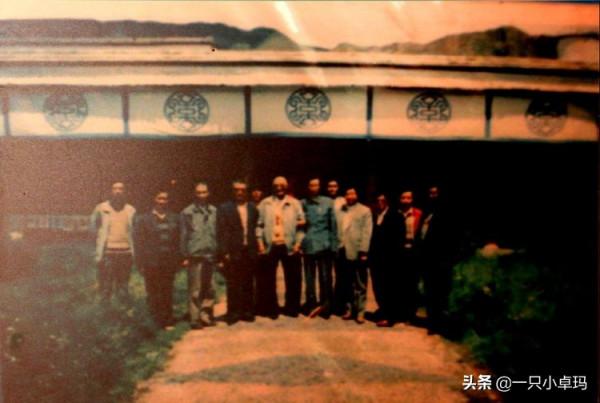 藏族開國少將黃正清：早年血戰馬步芳，曾任甘肅副省長，享年95歲