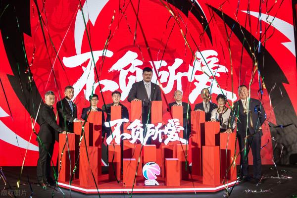 CBA四訊息，81歲蔣老隨隊出征，CBA或不打季前賽，奇葩賽制取消