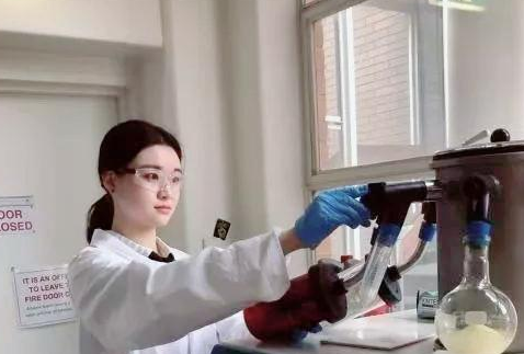 集才華與美貌於一身，陝科大博士入職西北工業大學，引發網友熱議