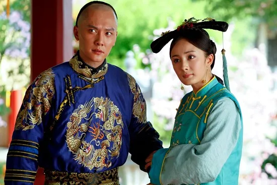 這令人窒息的審美，影視劇裡的大膽配色，只要你敢想，導演就敢配