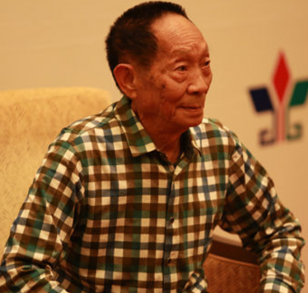 2021年去世的十大名人,每一位都配得上德藝雙馨 2021年去世的十大名人,每一位都配得上德藝雙馨