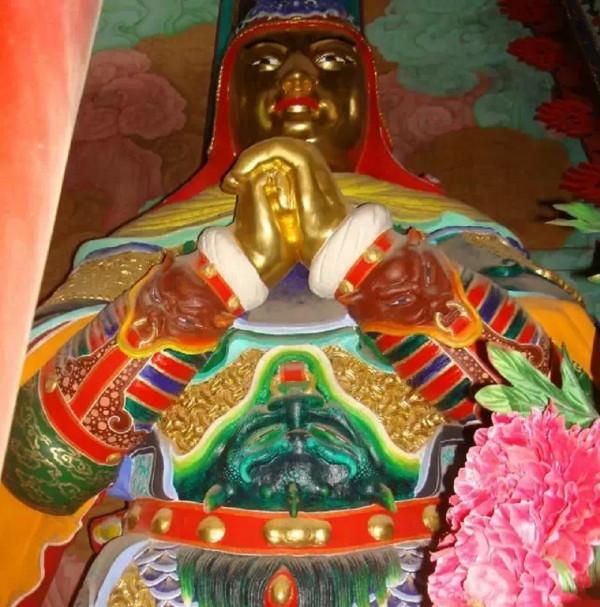 吳三桂臨死前,希望保全了自己的後代子孫,他做了什麼特別安排? 吳三桂臨死前,希望保全了自己的後代子孫,他做了什麼特別安排?