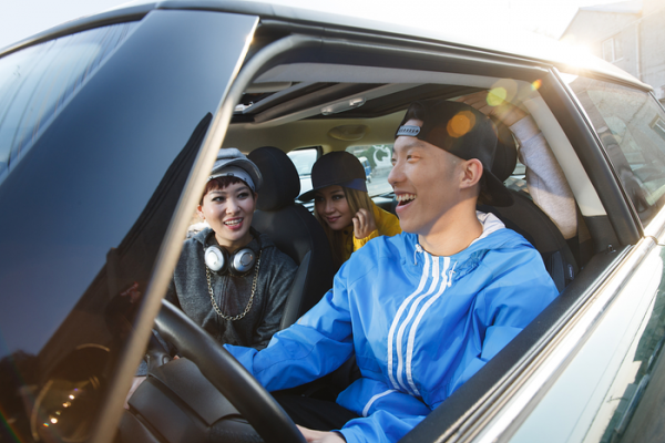 車企內卷,“新能源車原住民”爭奪賽開始加速 車企內卷,“新能源車原住民”爭奪賽開始加速