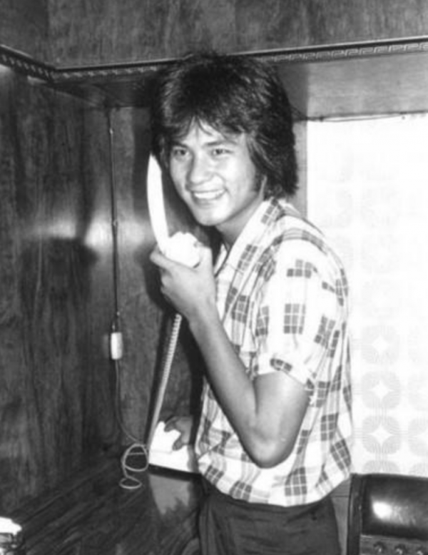 任達華：因愛不要孩子，50歲看到女兒時熱淚盈眶，愛妻子更愛女兒