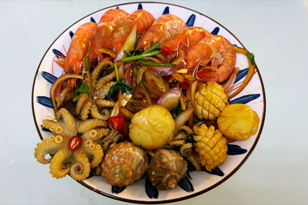 西班牙海鮮焗飯、海鮮義大利麵、撈汁小海鮮，做法簡單易學會