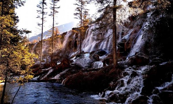 天上仙境在人間