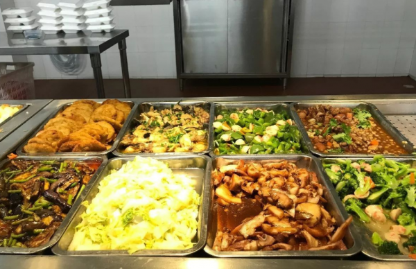 某大學“陰間食堂”火了,如同在墓地用餐,學生:藝術不能接地府 某大學“陰間食堂”火了,如同在墓地用餐,學生:藝術不能接地府