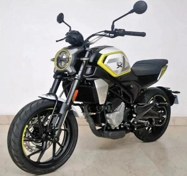 又一款高顏值復古街車即將上市,將裝配250發動機,會是爆款嗎? 又一款高顏值復古街車即將上市,將裝配250發動機,會是爆款嗎?