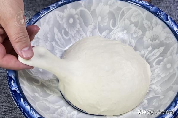 蔥油餅這樣做，真的是太香了，一週吃7次都不膩，詳細做法教會你