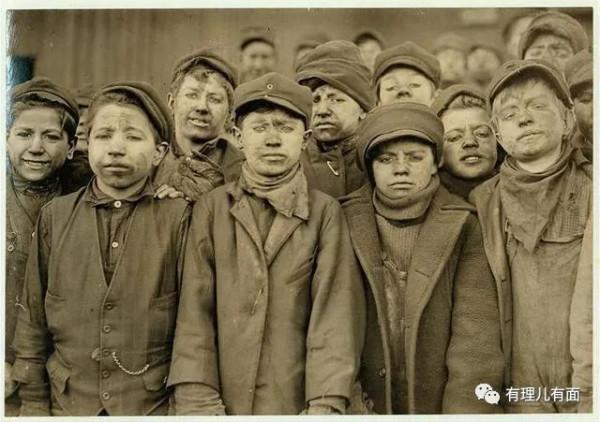 “人權燈塔”竟是燈下黑！